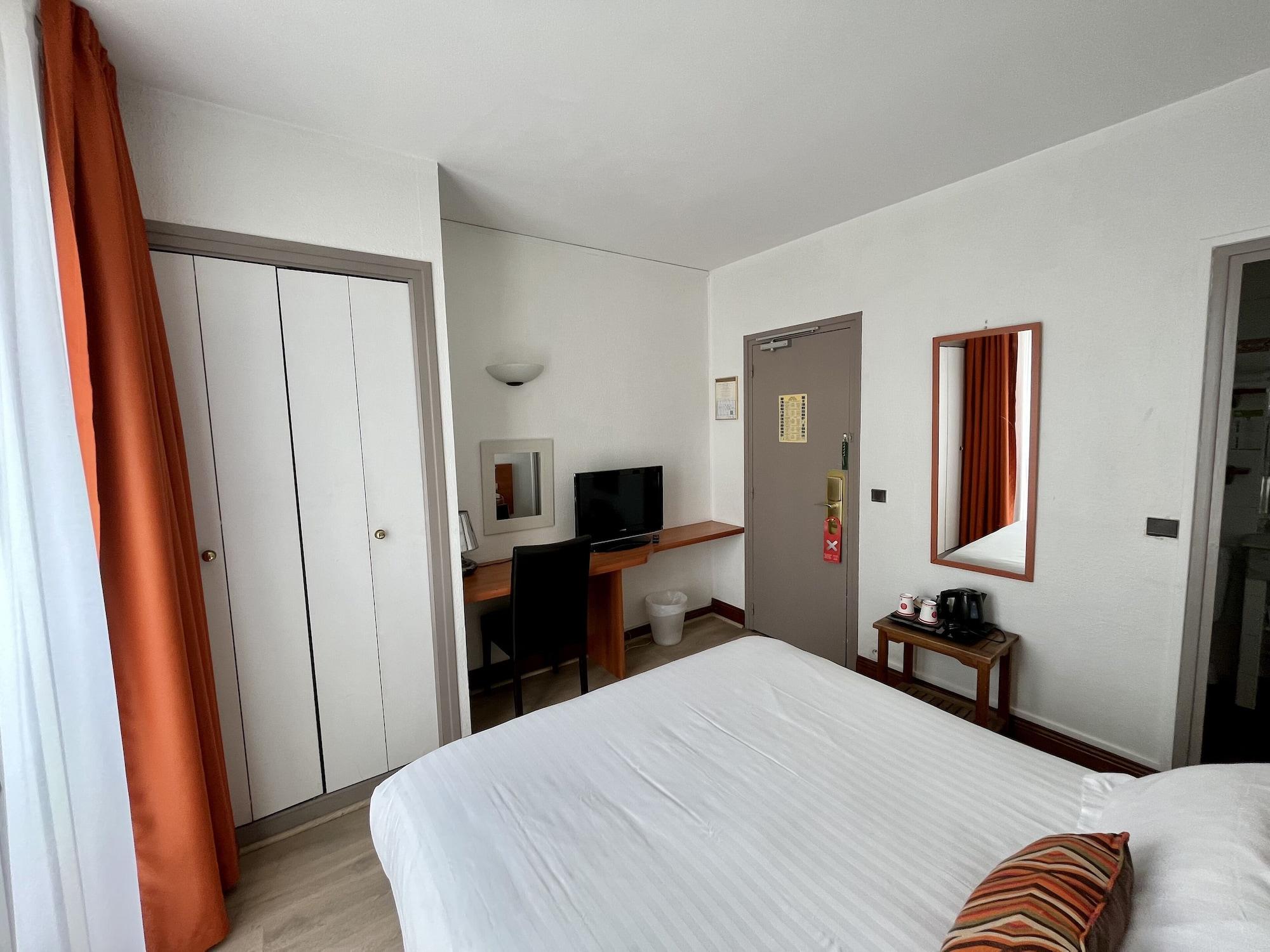 Hotel Colbert Saint-Jean-de-Luz Esterno foto