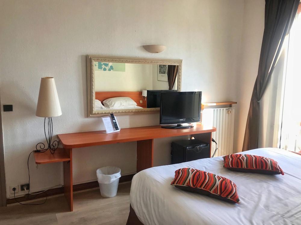 Hotel Colbert Saint-Jean-de-Luz Esterno foto