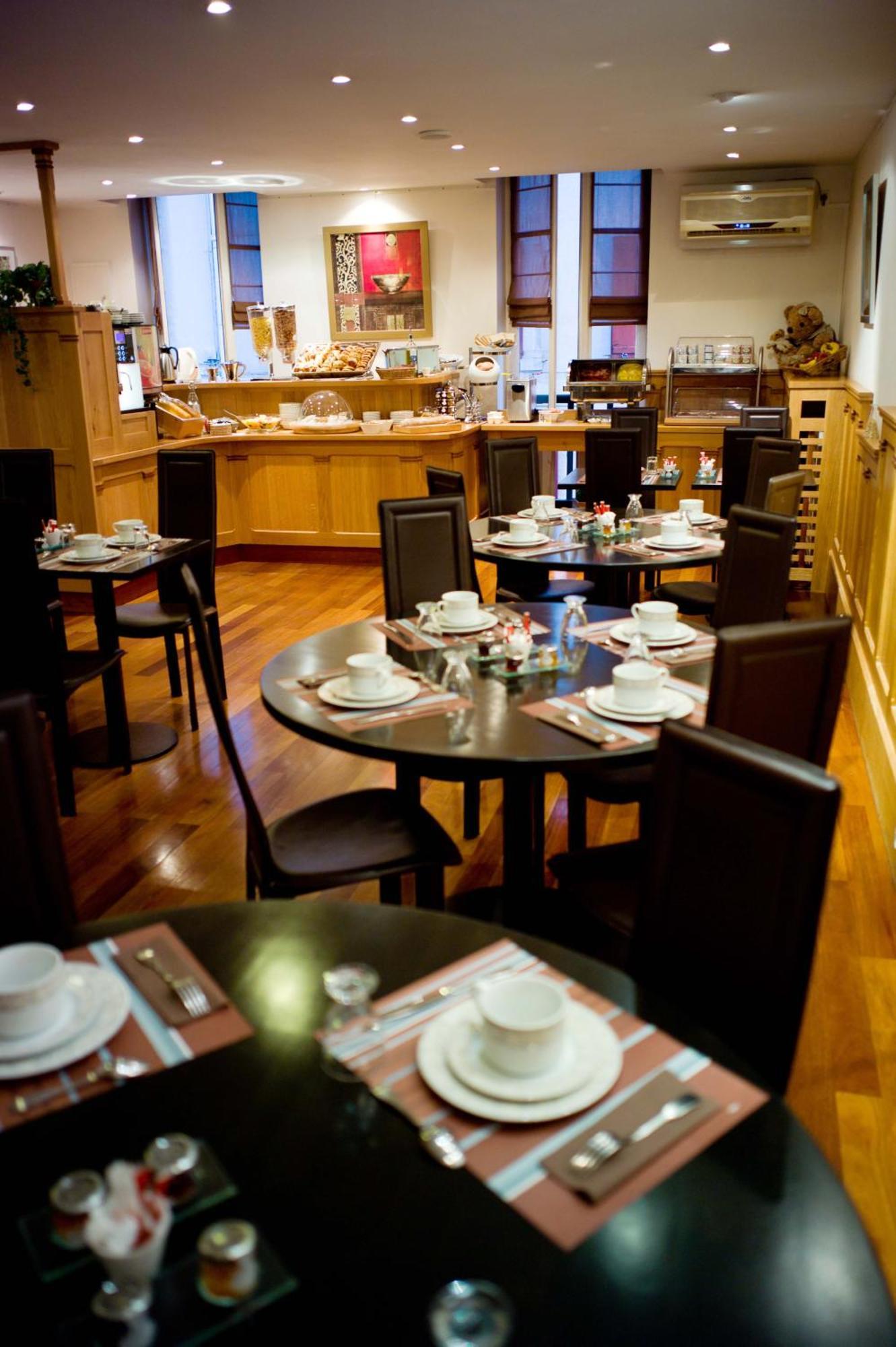 Hotel Colbert Saint-Jean-de-Luz Esterno foto